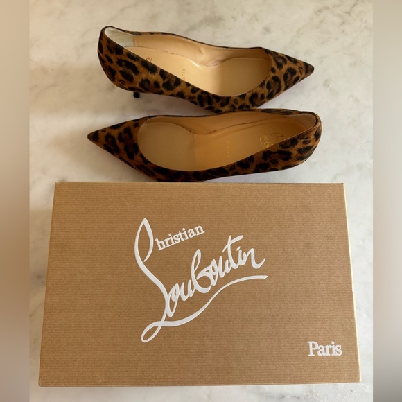 Christian Louboutin - Picture 3 of 5